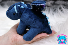 Lade das Bild in den Galerie-Viewer, Hosentaschen-Drache Ida