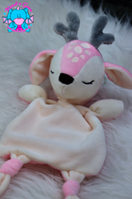 Lade das Bild in den Galerie-Viewer, (Reh-)Becca Schnuffeltuch