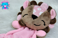 Lade das Bild in den Galerie-Viewer, Schnuffeltuch Löwe Georgi