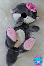 Lade das Bild in den Galerie-Viewer, Otter Ottilie Schnuffeltuch