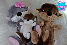 Lade das Bild in den Galerie-Viewer, Otter Ottilie Schnuffeltuch