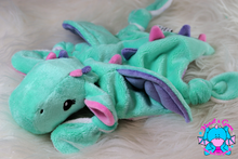 Lade das Bild in den Galerie-Viewer, Kuscheltuch/Schnuffeltuch "Lotta" in mint/rosa/lila/hearts rosa lila