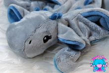 Lade das Bild in den Galerie-Viewer, Kuscheltuch/Schnuffeltuch "Lotta" in hellgrau/rauchblau/dark petrol