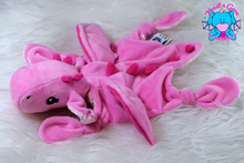 Lade das Bild in den Galerie-Viewer, Kuscheltuch/Schnuffeltuch "Lotta" in rosa/silber glitzer auf babyrosa/pink