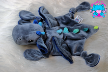 Lade das Bild in den Galerie-Viewer, Kuscheltuch/Schnuffeltuch "Lotta" in graphit/dunkelblau stars/dunkelblau glitzer rainbow