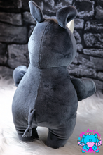 Lade das Bild in den Galerie-Viewer, Nashorn Naledi