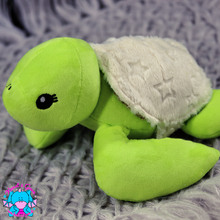 Lade das Bild in den Galerie-Viewer, Schildkröte Frieda