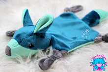 Lade das Bild in den Galerie-Viewer, Codi Schnuffeltuch - kunst&garn