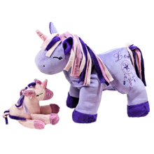 Lade das Bild in den Galerie-Viewer, Einhorn Rosi einzeln oder mit Babys - kunst&garn
