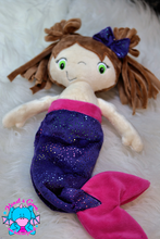 Lade das Bild in den Galerie-Viewer, Puppe Hannah - kunst&garn