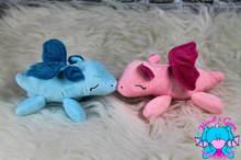 Lade das Bild in den Galerie-Viewer, Babydrache - kunst&garn