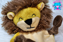 Lade das Bild in den Galerie-Viewer, Löwen-Schnuffeltuch Caruso - kunst&garn