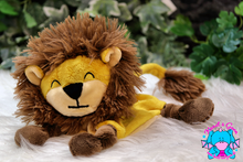 Lade das Bild in den Galerie-Viewer, Löwen-Schnuffeltuch Caruso - kunst&garn
