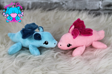 Lade das Bild in den Galerie-Viewer, Babydrache - kunst&garn