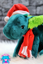 Lade das Bild in den Galerie-Viewer, Weihnachtsdrache Maya - kunst&garn