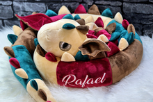 Lade das Bild in den Galerie-Viewer, Bettdrache Poldi - kunst&garn