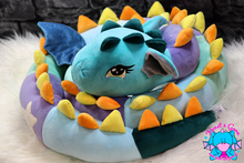 Lade das Bild in den Galerie-Viewer, Bettdrache Poldi - kunst&garn