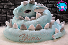 Lade das Bild in den Galerie-Viewer, Bettdrache Poldi Glamour - kunst&garn