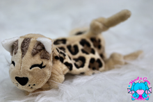 Lade das Bild in den Galerie-Viewer, Mini-Molly Schnuffeltuch - kunst&garn