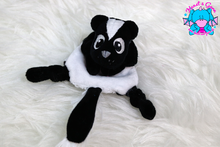 Lade das Bild in den Galerie-Viewer, Mini-Becky Sticktier-Schnuffeltuch - kunst&garn