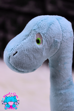 Lade das Bild in den Galerie-Viewer, Langhals Goliath - kunst&garn