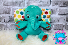 Lade das Bild in den Galerie-Viewer, Kuschelelefant - kunst&garn