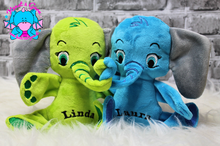 Lade das Bild in den Galerie-Viewer, Kuschelelefant - kunst&garn