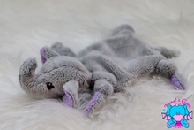 Lade das Bild in den Galerie-Viewer, Mini-Emilio Schnuffeltuch - kunst&garn