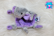 Lade das Bild in den Galerie-Viewer, Mini-Emilio Schnuffeltuch - kunst&garn