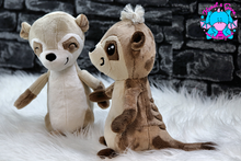 Lade das Bild in den Galerie-Viewer, Erdmännchen Edgar