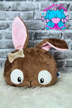 Lade das Bild in den Galerie-Viewer, Hasenkissen Funny - kunst&garn