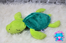 Lade das Bild in den Galerie-Viewer, Thea Turtle Schnuffeltuch - kunst&garn