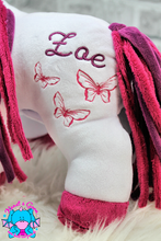 Lade das Bild in den Galerie-Viewer, Pony Rose einzeln oder mit Babys - kunst&garn