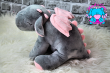 Lade das Bild in den Galerie-Viewer, Drache Ida - kunst&garn