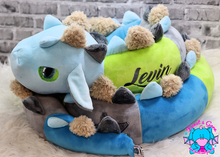 Lade das Bild in den Galerie-Viewer, Bettdrache Poldi - kunst&garn