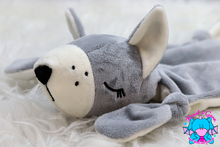 Lade das Bild in den Galerie-Viewer, Wolf Gustav Schnuffeltuch - kunst&garn