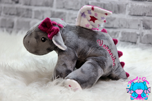 Lade das Bild in den Galerie-Viewer, Drache Ida - kunst&garn