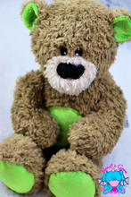 Lade das Bild in den Galerie-Viewer, Teddy Joshi - kunst&garn