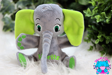 Lade das Bild in den Galerie-Viewer, Kuschelelefant - kunst&garn