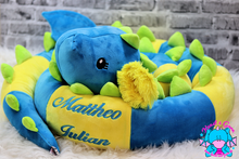 Lade das Bild in den Galerie-Viewer, Bettdrache Poldi - kunst&garn