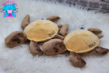 Lade das Bild in den Galerie-Viewer, Thea Turtle Schnuffeltuch - kunst&garn