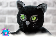 Lade das Bild in den Galerie-Viewer, Katze Minka SMALL - kunst&garn