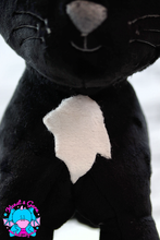 Lade das Bild in den Galerie-Viewer, Katze Minka SMALL - kunst&garn