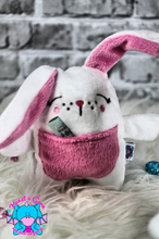 Lade das Bild in den Galerie-Viewer, Taschenbunny Nele - kunst&garn