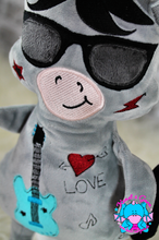 Lade das Bild in den Galerie-Viewer, Rockerpony - kunst&garn