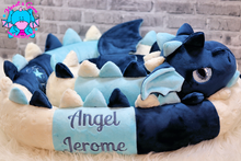 Lade das Bild in den Galerie-Viewer, Bettdrache Poldi - kunst&garn