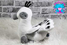 Lade das Bild in den Galerie-Viewer, Pfau Peter - kunst&garn