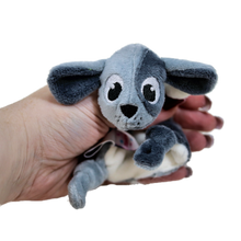 Lade das Bild in den Galerie-Viewer, Mini-Muffin Schnuffeltuch - kunst&garn