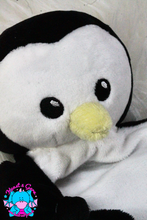 Lade das Bild in den Galerie-Viewer, Frosty Schnuffeltuch - kunst&garn