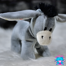 Lade das Bild in den Galerie-Viewer, Esel Polli MINI
